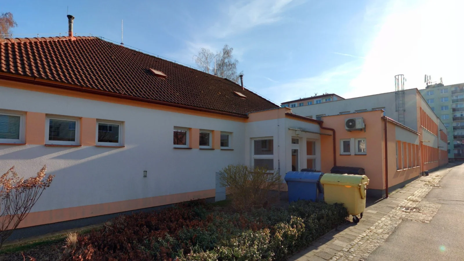 Základní škola – Škola / školka, Třešť