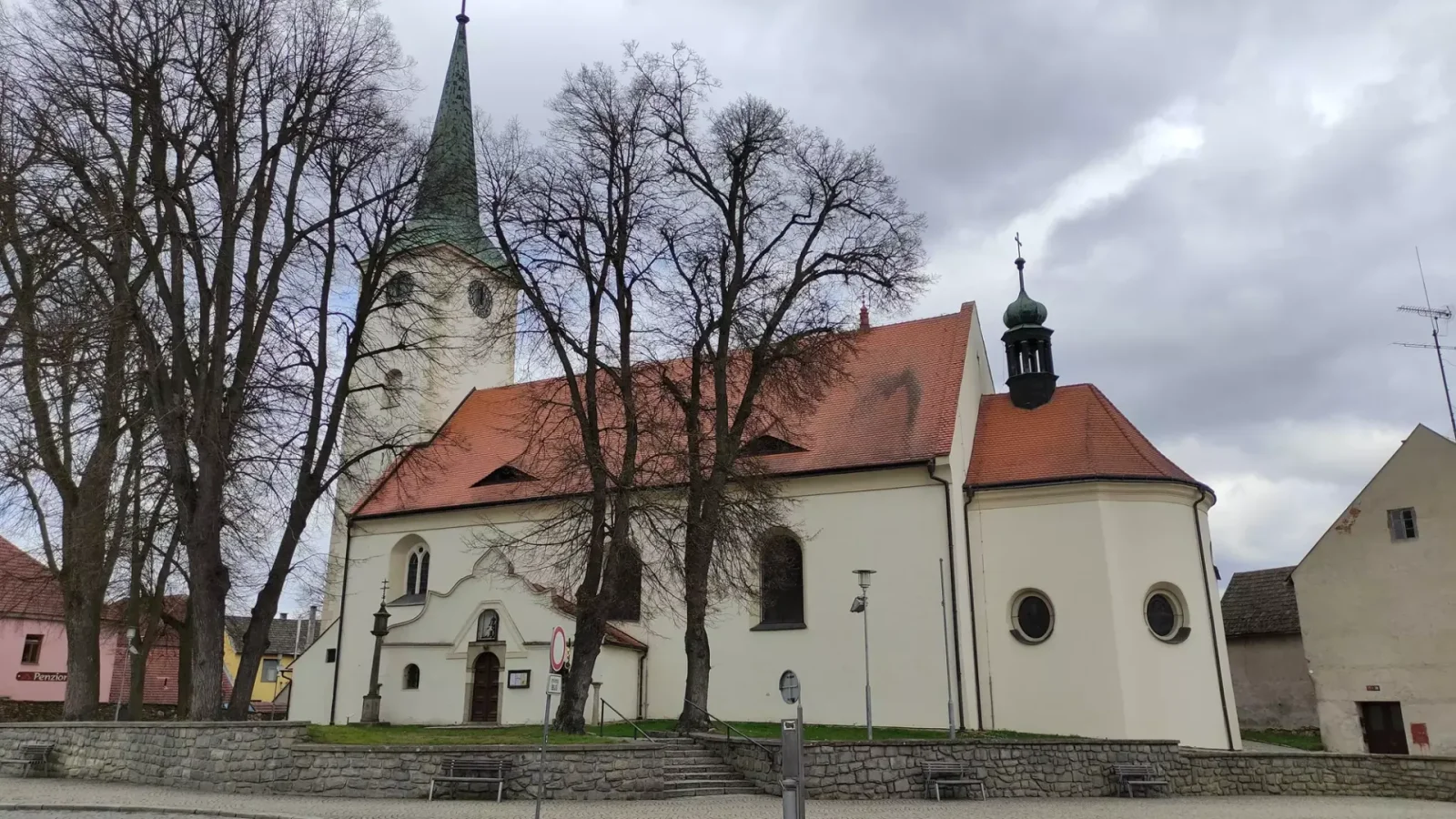 Kostel sv. Kateřiny Sienské – Kostel / sakrální stavba, Třešť